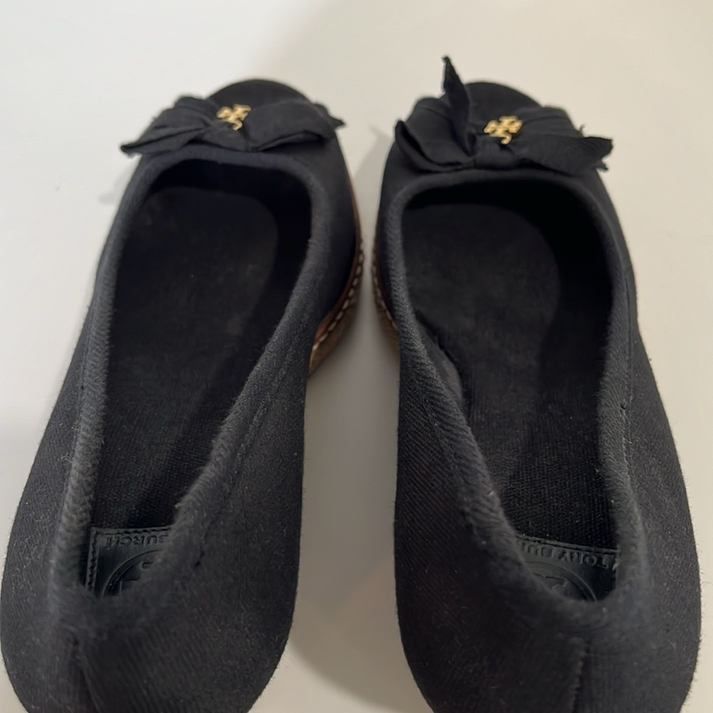 Tory Burch Black Canvas Wedge Espadrille Peep-Toe Pumps with Logo Bow - Picture 6 of 12